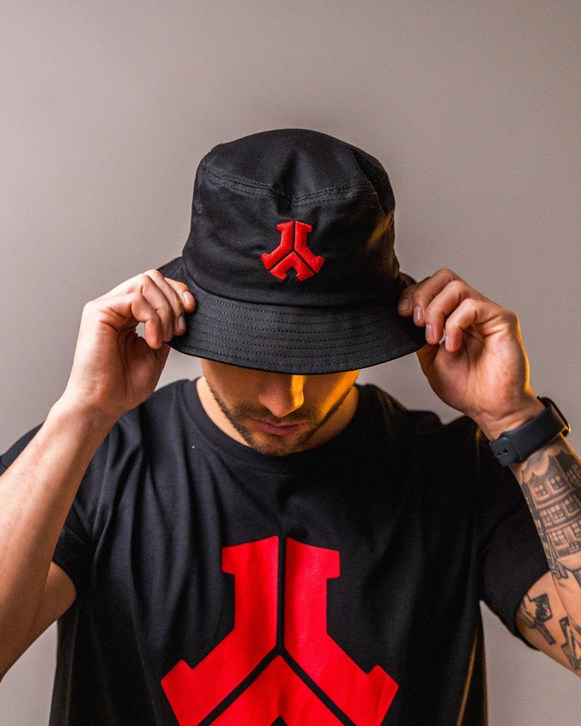 219. Bucket hat black/red - Defqon.1 Festival Store